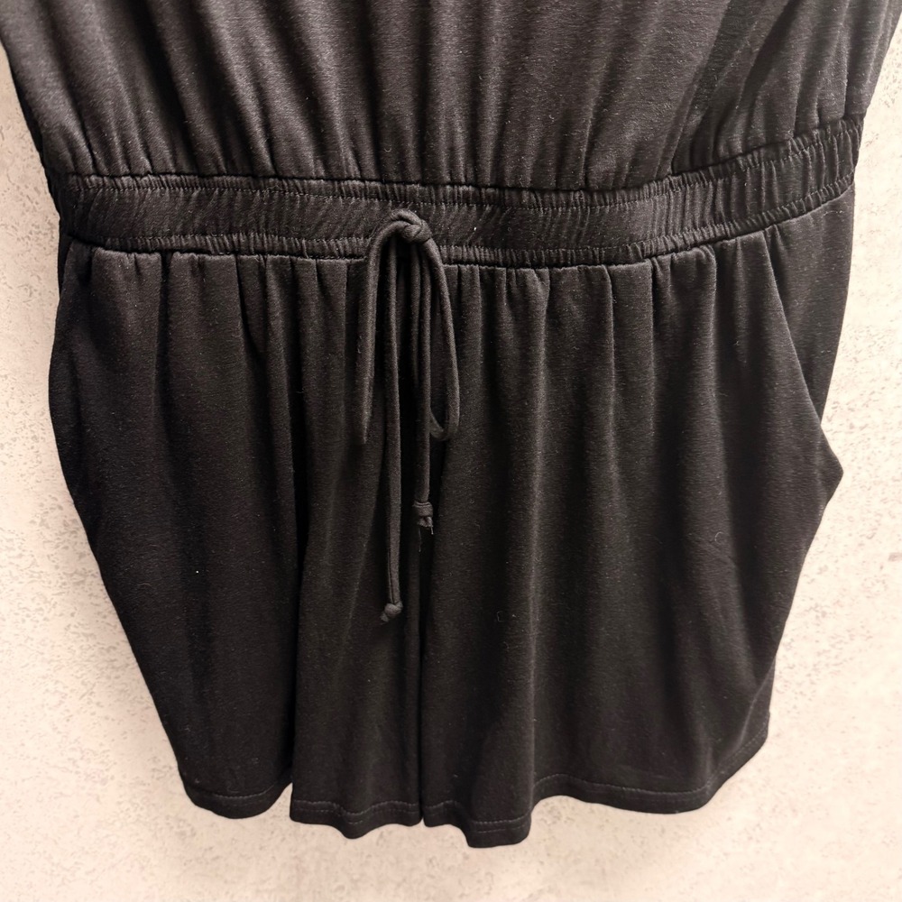 Umgee Large Women Black Minimalist Travel Elastic Drawstring Waist Soft Romper - Picture 6 of 11